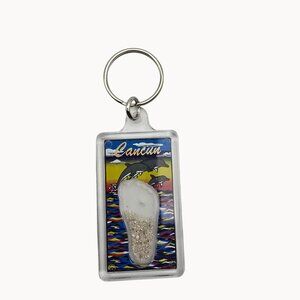VTG Keychain Souvenir Collectible " Cancun" Foot in Sand Island Beach Vacation